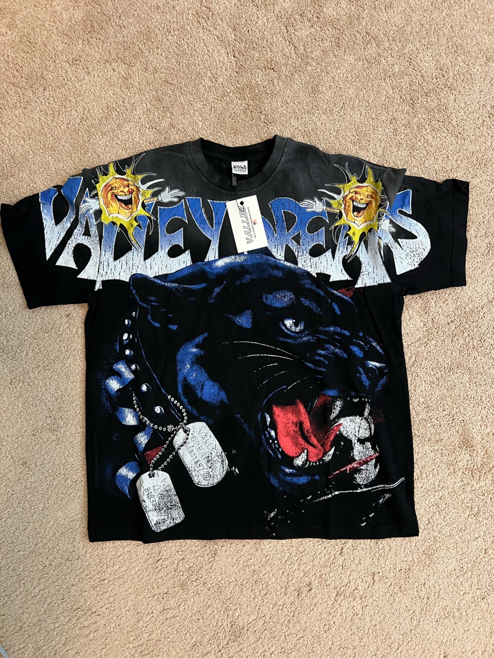Valley Black Graphic Panther Short Sleeve Tee